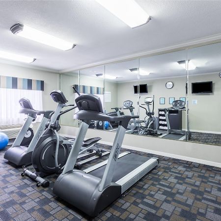 Holiday Inn Express Hotel And Suites Lake Charles By Ihg Exterior foto