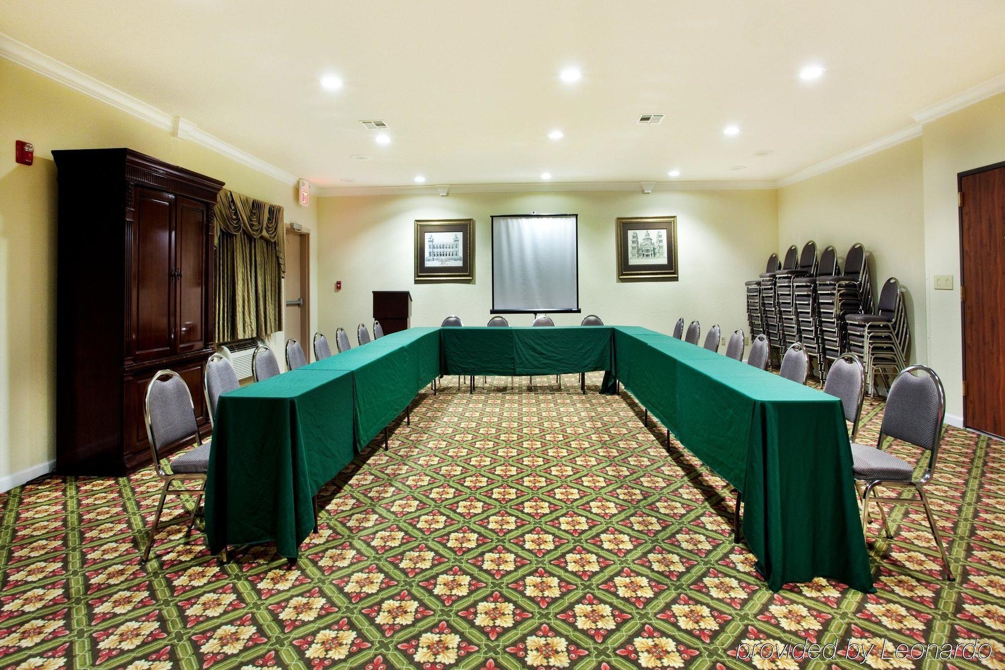 Holiday Inn Express Hotel And Suites Lake Charles By Ihg Facilidades foto