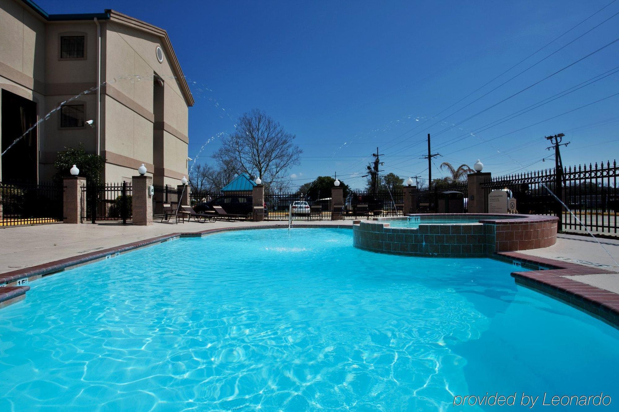 Holiday Inn Express Hotel And Suites Lake Charles By Ihg Facilidades foto