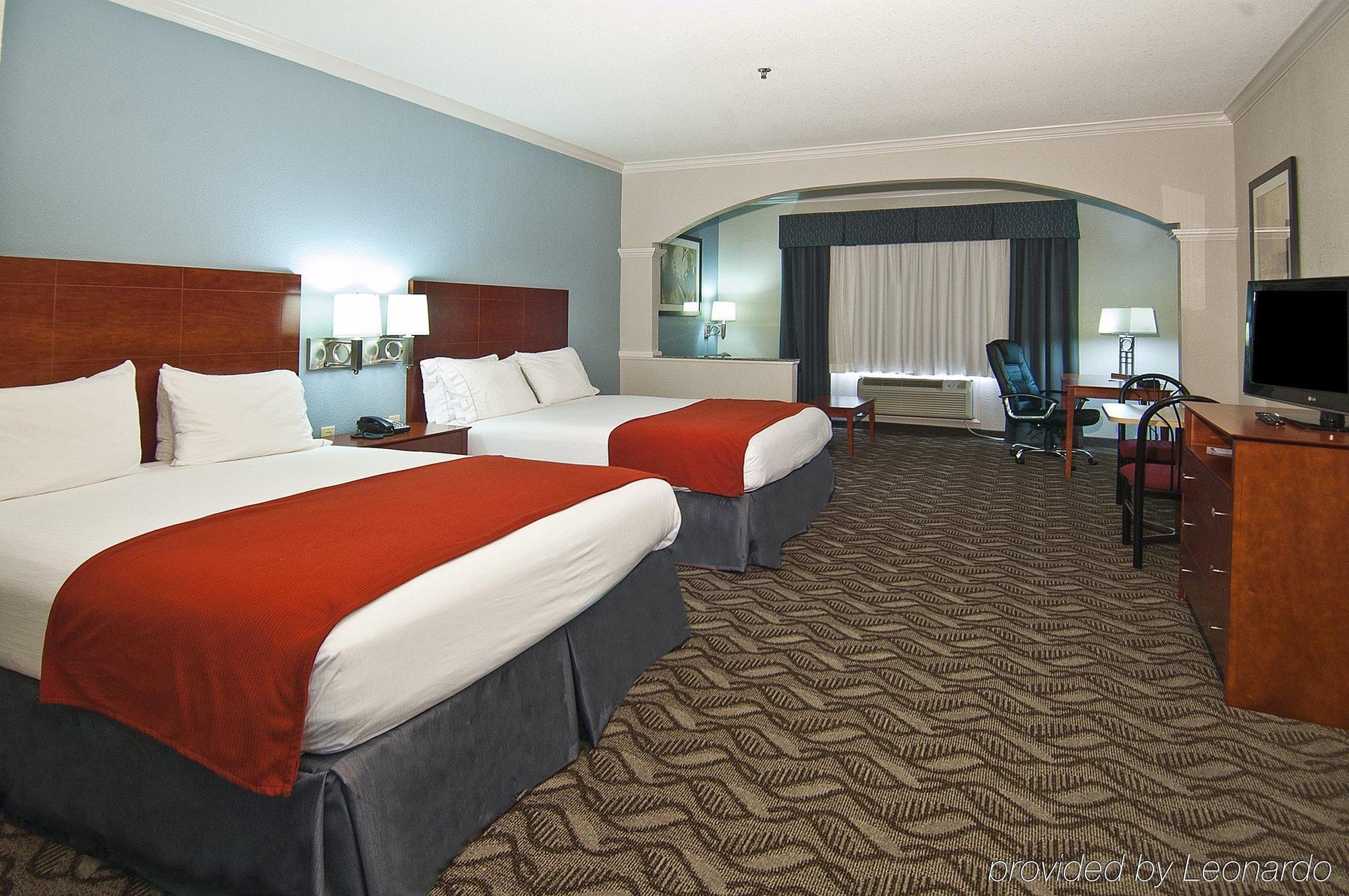 Holiday Inn Express Hotel And Suites Lake Charles By Ihg Quarto foto