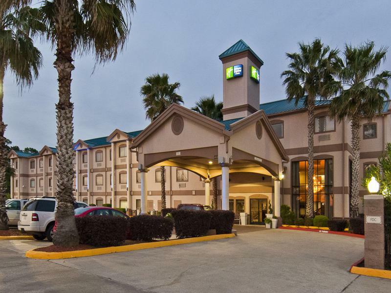 Holiday Inn Express Hotel And Suites Lake Charles By Ihg Exterior foto
